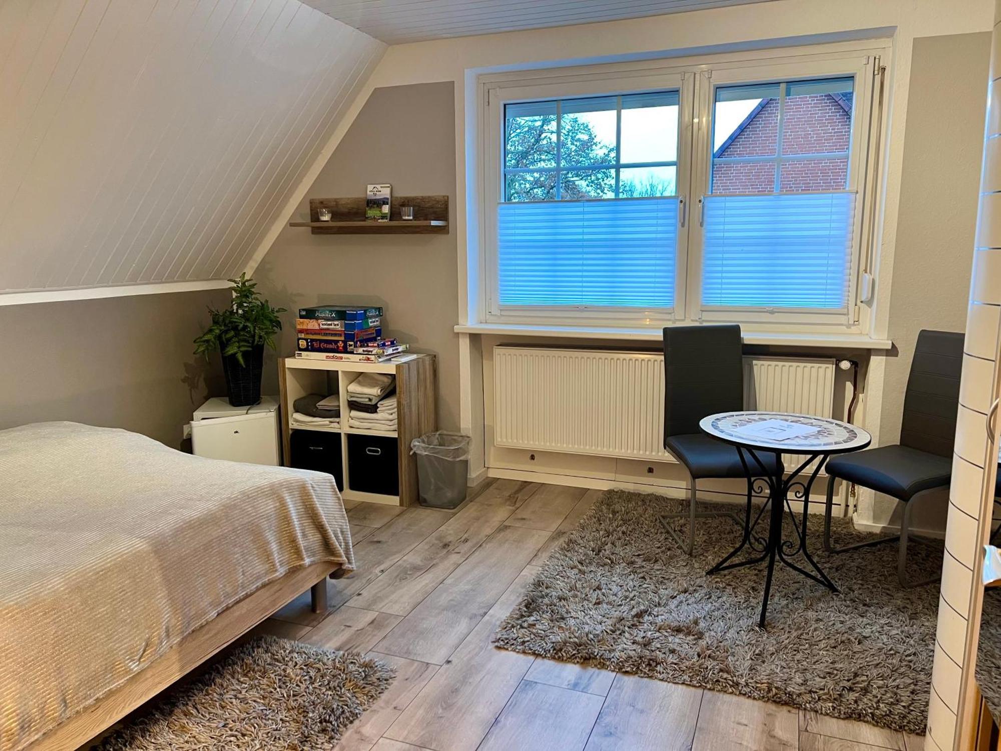 Zimmer M. Doppelbett, Zustellbett F. 3. Pers. Mgl. Reppenstedt Extérieur photo